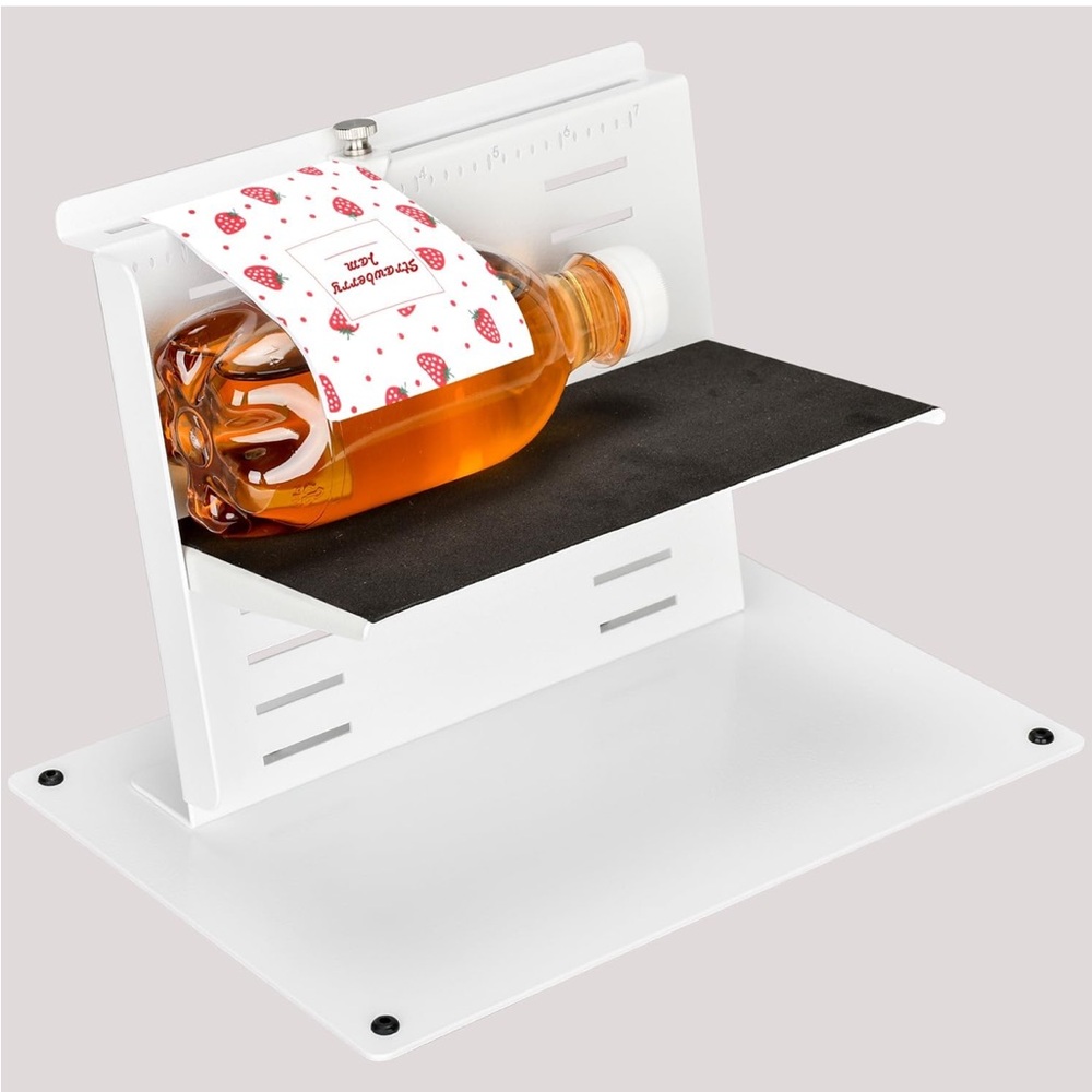 Label applicator